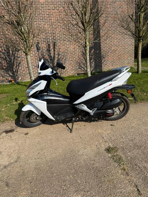 Honda Scooter: NSC 50r (B), Fietsen en Brommers, Brommers | Honda, Gebruikt, Ophalen