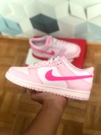 Nike Dunk Low ‘Triple Pink’ EU37,5, Vêtements | Femmes, Chaussures, Neuf, Enlèvement ou Envoi, Rose, Sneakers et Baskets