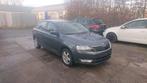 Skoda rapid 1200cc essence 92000km sgs chf clim JA, Autos, 1197 cm³, Argent ou Gris, Achat, Entreprise