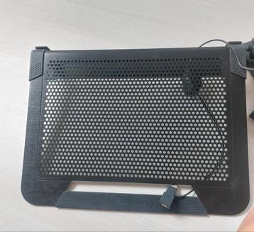laptop staander Cooler Master beschikbaar voor biedingen