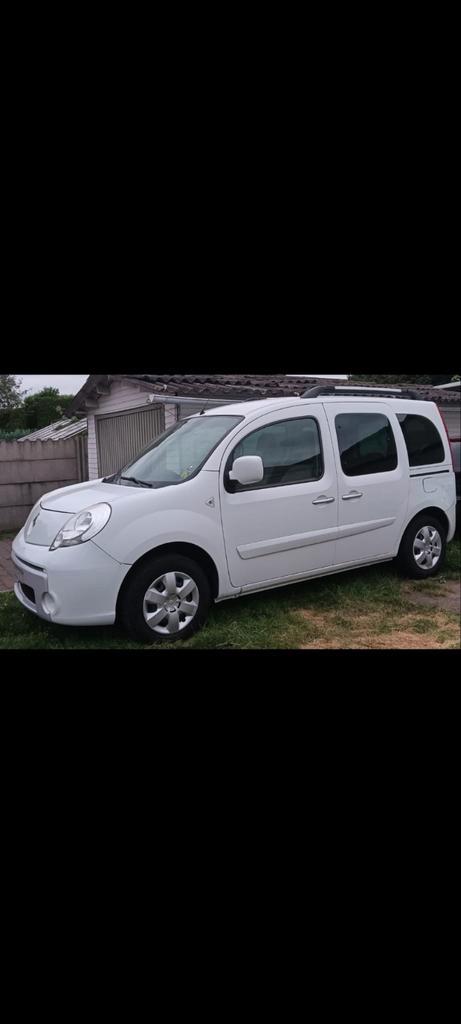 Renault Kangoo 1.6 16V bezine euro5 auto start en rijd goed, Auto's, Renault, Particulier, Kangoo, ABS, Airbags, Airconditioning