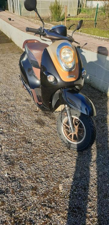 Scooter kymco classe A beschikbaar voor biedingen