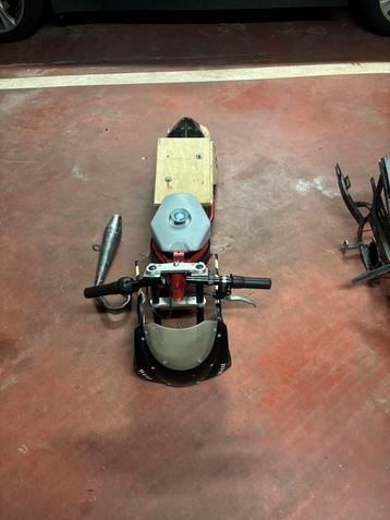 2x pocketbike project—zie beschrijving!!, Ophalen, Zo goed als nieuw
