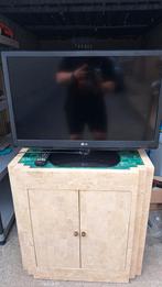 Tv lg 32 inch met gratis kastje, Audio, Tv en Foto, Televisies, Ophalen, Zo goed als nieuw, 80 tot 100 cm, LG