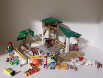 PLaymobil kinderboerderij met veel dieren beschikbaar voor biedingen