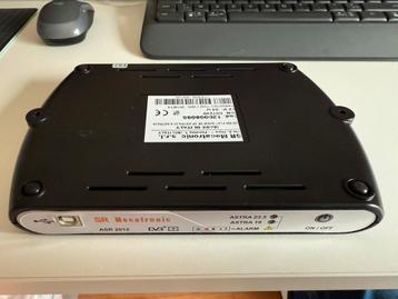 Sateliet controller SR Mecatronic voor camper.  beschikbaar voor biedingen