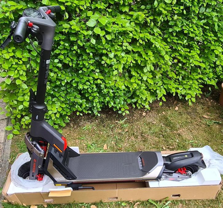 Segway GT2P Nouveau, Vélos & Vélomoteurs, Trottinettes, Neuf, Step électrique (E-scooter), Enlèvement