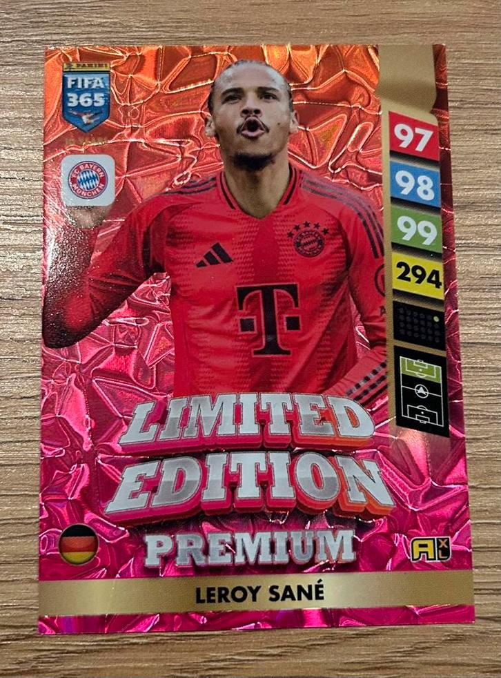 Fifa 365 Topps adrenalyn kaarten limited edition premium, Hobby en Vrije tijd, Stickers en Plaatjes, Nieuw, Meerdere plaatjes