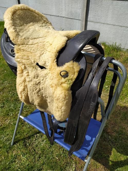 Zadel - 16" inch, Dieren en Toebehoren, Paarden en Pony's | Zadels, Gebruikt, Recreatie, Ophalen