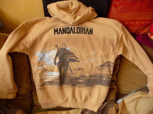 pull sweat-shirt  capuche H&M Mandalorian star wars, Kinderen en Baby's, Kinderkleding | Maat 146, Zo goed als nieuw, Jongen, Trui of Vest