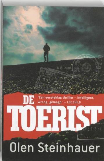 Te Koop Boek DE TOERIST Olen Steinhauer beschikbaar voor biedingen