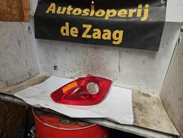 Achterlicht links van een Opel Corsa beschikbaar voor biedingen
