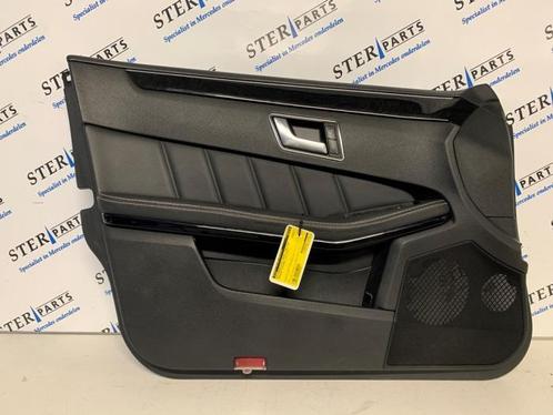 Portierbekleding 4Deurs links-voor van een Mercedes E-Klasse, Auto-onderdelen, Interieur en Bekleding, Mercedes-Benz, Gebruikt