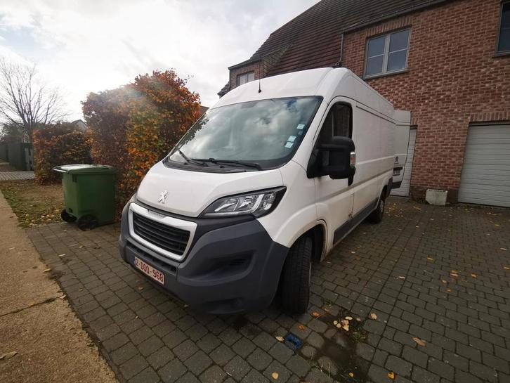 Peugeot Boxer Euro 5b L2H2 240 000 km, Autos, Peugeot, Particulier, Boxer, ABS, Caméra de recul, Air conditionné, Bluetooth, Ordinateur de bord