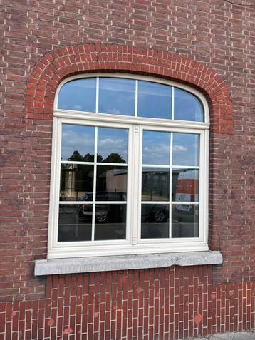 Pvc ramen beschikbaar voor biedingen