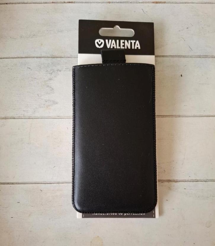 Hand Made Zwart Lederen GSM Tasje van Valenta - Nieuw, Telecommunicatie, Mobiele telefoons | Toebehoren en Onderdelen, Nieuw, Telefoonhanger of Accessoire
