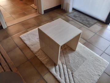 Travertin koffietafel  / bijzettafel  beschikbaar voor biedingen