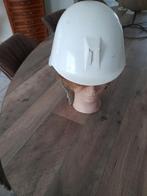 Oude witte helm, Verzamelen, Ophalen of Verzenden, Overige soorten, Helm of Baret