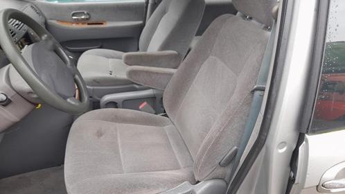 Bekleding Set (compleet) van een Kia Carnival, Auto-onderdelen, Interieur en Bekleding, Kia, Gebruikt, 3 maanden garantie, Ophalen of Verzenden