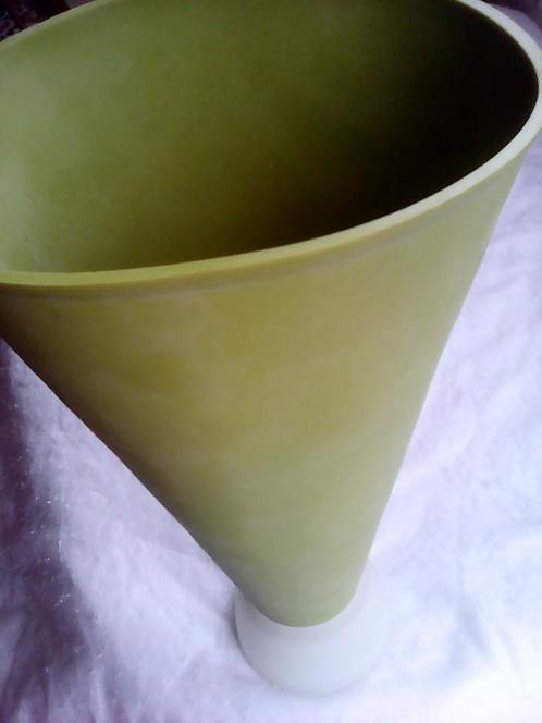 Vase enroulable en caoutchouc vert, Maison & Meubles, Accessoires pour la Maison | Vases, Blanc, Enlèvement