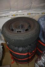 Firestone winterhawk 3 winterbanden met stalen velgen, Auto-onderdelen, Banden en Velgen, Ophalen, Gebruikt, Banden en Velgen