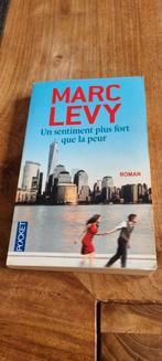 "Un sentiment plus fort que la peur" de Marc Levy, Enlèvement ou Envoi, Comme neuf