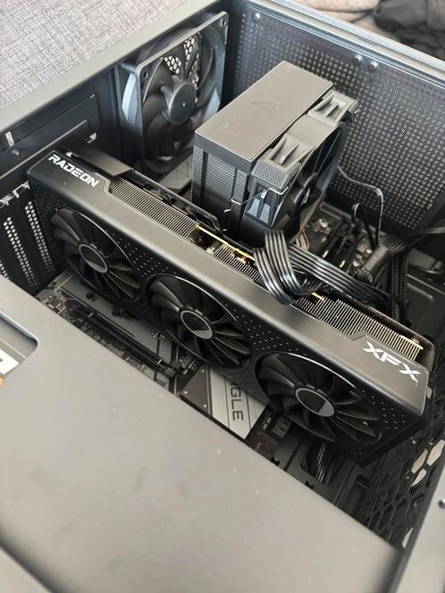 Game pc met accesoires, Computers en Software, Desktop Pc's, Zo goed als nieuw, SSD, Ophalen