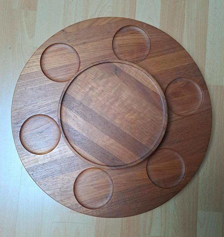 Grand plateau tournant en bois exotique, Huis en Inrichting, Woonaccessoires | Dienbladen, Zo goed als nieuw, Hout, Rond, Ophalen of Verzenden