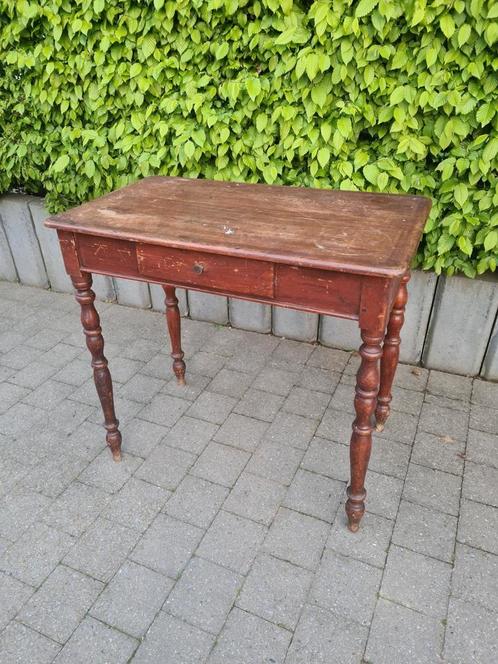 Oude houten keukentafel klein model, Antiek en Kunst, Antiek | Meubels | Tafels, Ophalen