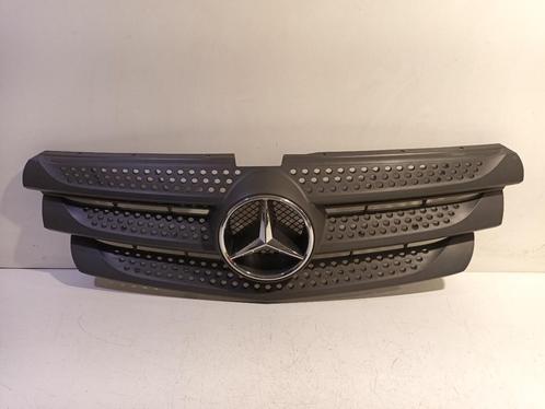 GRILLE Mercedes-Benz Vito (447.6) (01-2014/-) (A4478804700), Auto-onderdelen, Carrosserie, Mercedes-Benz, Gebruikt