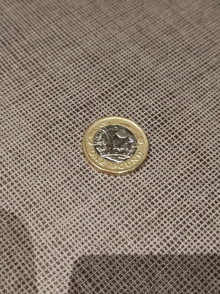 Munt. Verenigd Koninkrijk. One pound van 2016. Elizabeth II., Postzegels en Munten, Munten | Europa | Niet-Euromunten, Losse munt