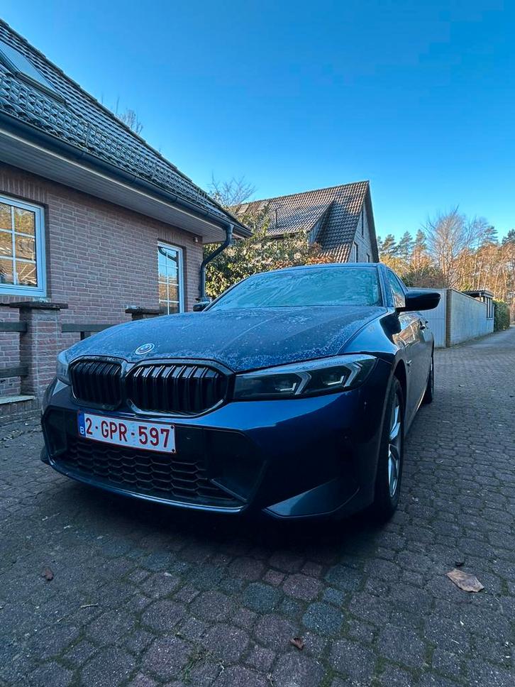 BMW 330e (2022) - M Sport, Autos, BMW, Particulier, Série 3, 4x4, ABS, Caméra de recul, Phares directionnels, Régulateur de distance