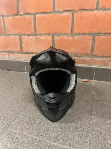 Lazer Helm maat XL beschikbaar voor biedingen