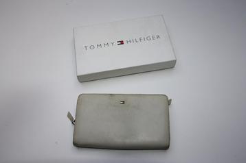 Tommy hilfiger beige lederen geldbeugel portemonnee  beschikbaar voor biedingen