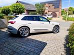 Audi e-tron advanced 55 quattro ,408 pk 95Kwh., Auto's, Audi, Automaat, 1800 kg, 2565 kg, Beige