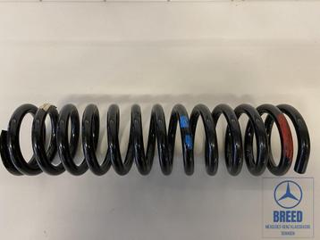 NOS spiraalveer voorzijde voor Mercedes-Benz R107 W114 W115 beschikbaar voor biedingen