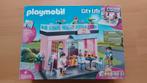 Playmobil city life, Enlèvement