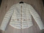 Jas Bershka maat M, Maat 38/40 (M), Zo goed als nieuw, Jasje, Bershka