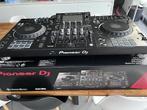 Pioneer DJ XDJ - XZ + decksaver + flight bag, Musique & Instruments, DJ sets & Platines, Enlèvement, Comme neuf, Pioneer