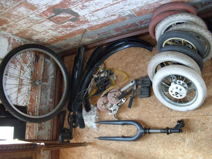 steunwieltjes voetjes voorwiel achterwiel spatbord spatlap, Fietsen en Brommers, Fietsaccessoires | Overige Fietsaccessoires, Nieuw