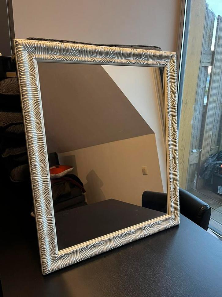 Zilveren Wandspiegel, Huis en Inrichting, Woonaccessoires | Spiegels, Zo goed als nieuw, 50 tot 75 cm, Minder dan 100 cm, Rechthoekig