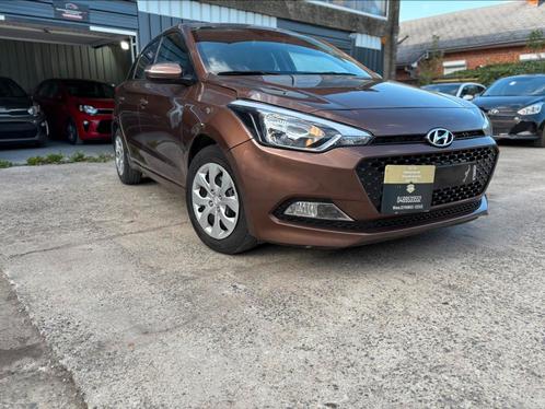 i 20🛣️76370kmEssence1248ccAircoEuro6b, Auto's, Hyundai, Bedrijf, i20, ABS, Adaptieve lichten, Adaptive Cruise Control, Airbags