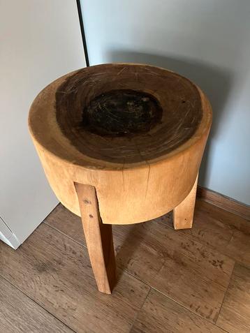 Storebror houten kruk beschikbaar voor biedingen