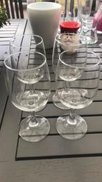 5 glazen op voet wijnglazen waterglazen, Collections, Verres & Petits Verres, Enlèvement ou Envoi, Comme neuf