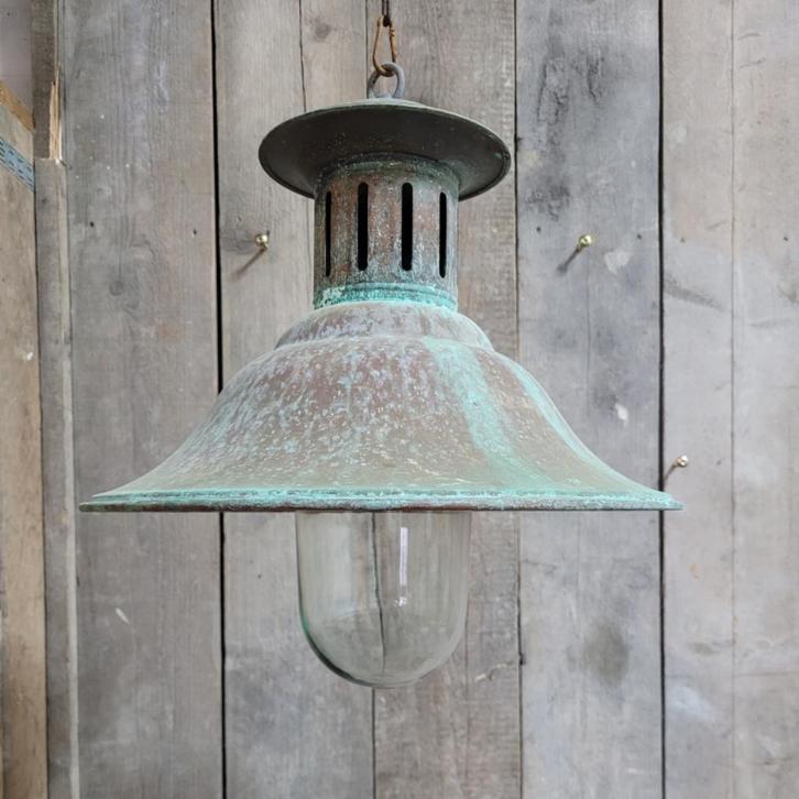 Klassieke landelijke koperen stallamp hanglamp boerderij, Huis en Inrichting, Lampen | Hanglampen, Nieuw, 50 tot 75 cm, Glas, Metaal