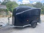 Gesloten aanhangwagen, Ophalen