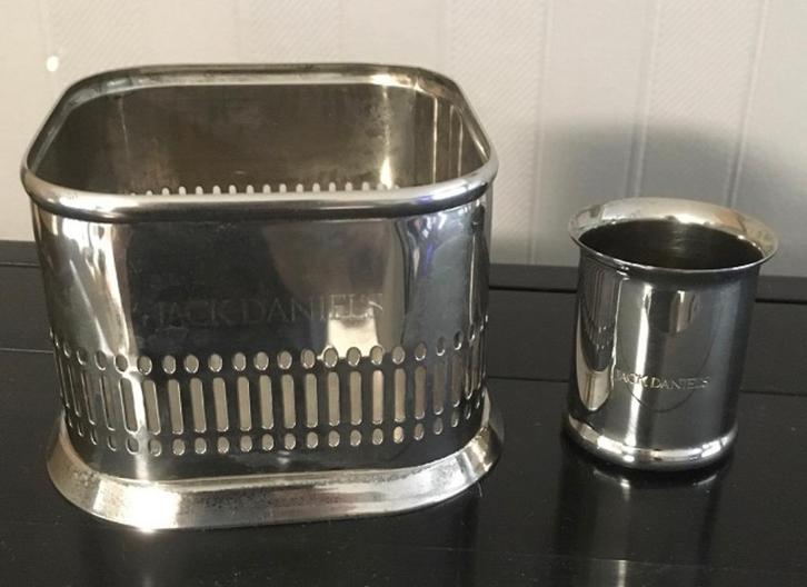 Jack Daniels : TSA Silver service set, Verzamelen, Merken en Reclamevoorwerpen, Gebruikt, Gebruiksvoorwerp, Ophalen of Verzenden