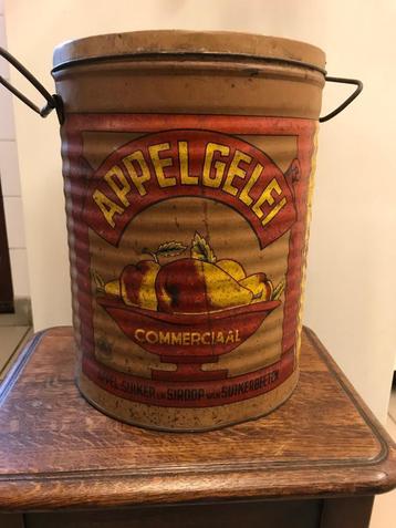 groot blik appelgelei  beschikbaar voor biedingen