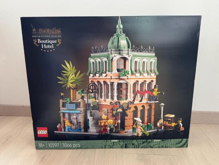 Lego 10297 - Boetiekhotel, Kinderen en Baby's, Speelgoed | Duplo en Lego, Nieuw, Lego, Complete set, Ophalen of Verzenden
