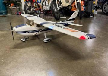 FMS Cessna 182 Sky Trainer 1400mm ready to fly . beschikbaar voor biedingen